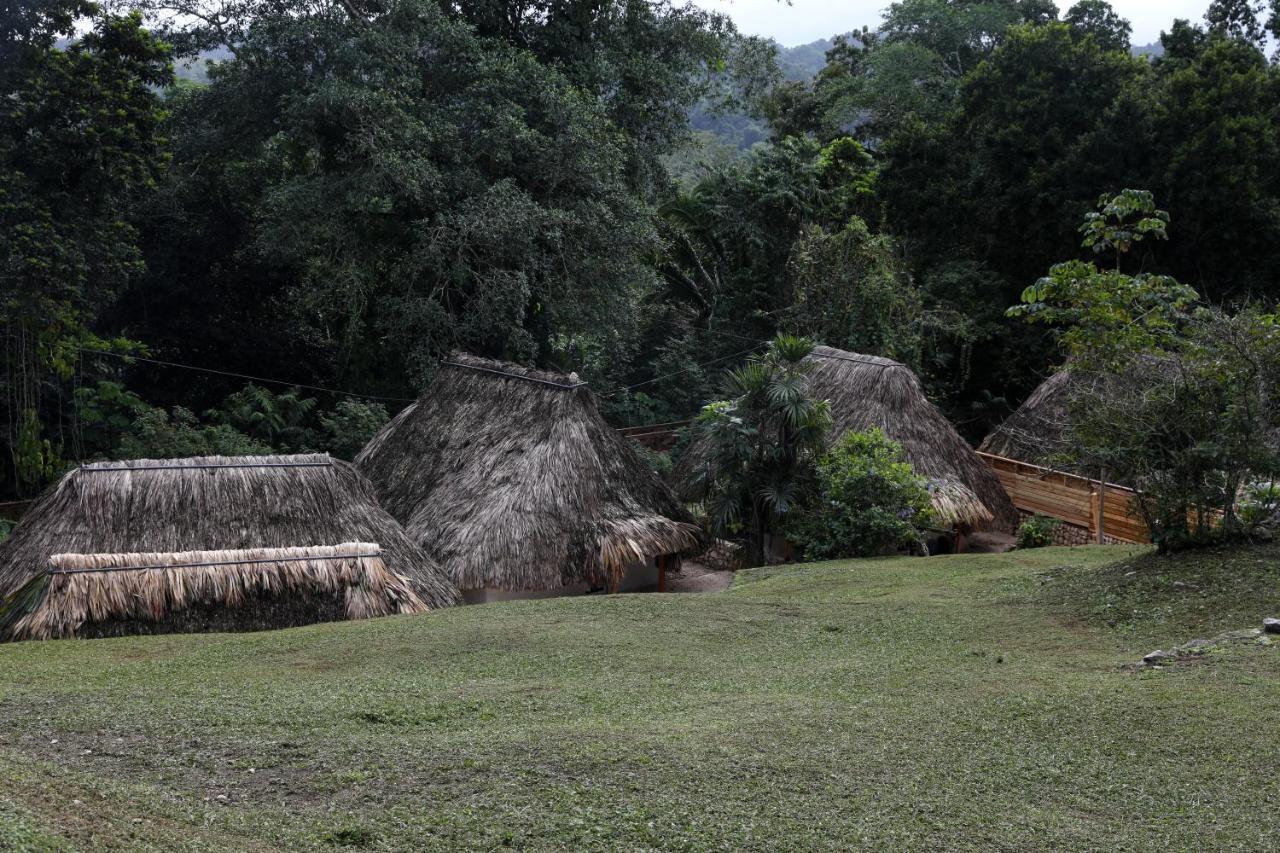 Jade Jungle Resort Teakettle Village 외부 사진